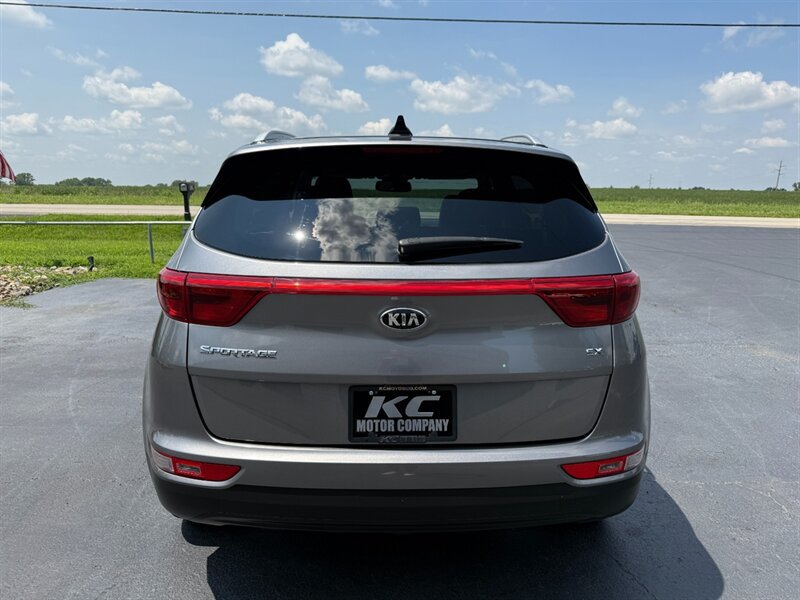 Used 2017 Kia Sportage EX w/ EX Premium Package AWD/4WD image 8