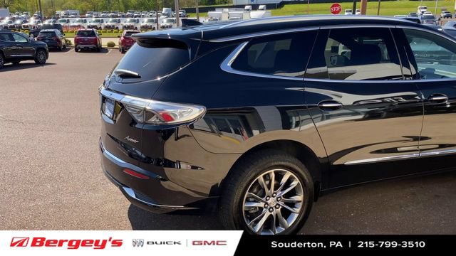 Used 2022 Buick Enclave Avenir w/ Avenir Technology Package AWD/4WD image 10