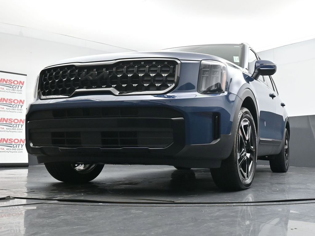 Used 2025 Kia Telluride EX X-Line image 34