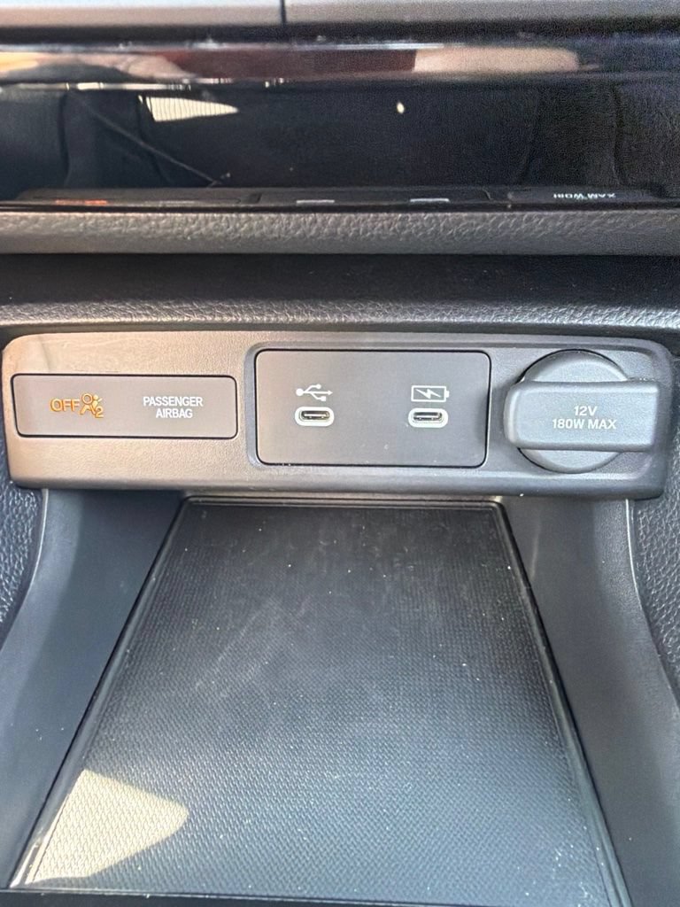 Certified 2025 Honda Civic Sport image 21