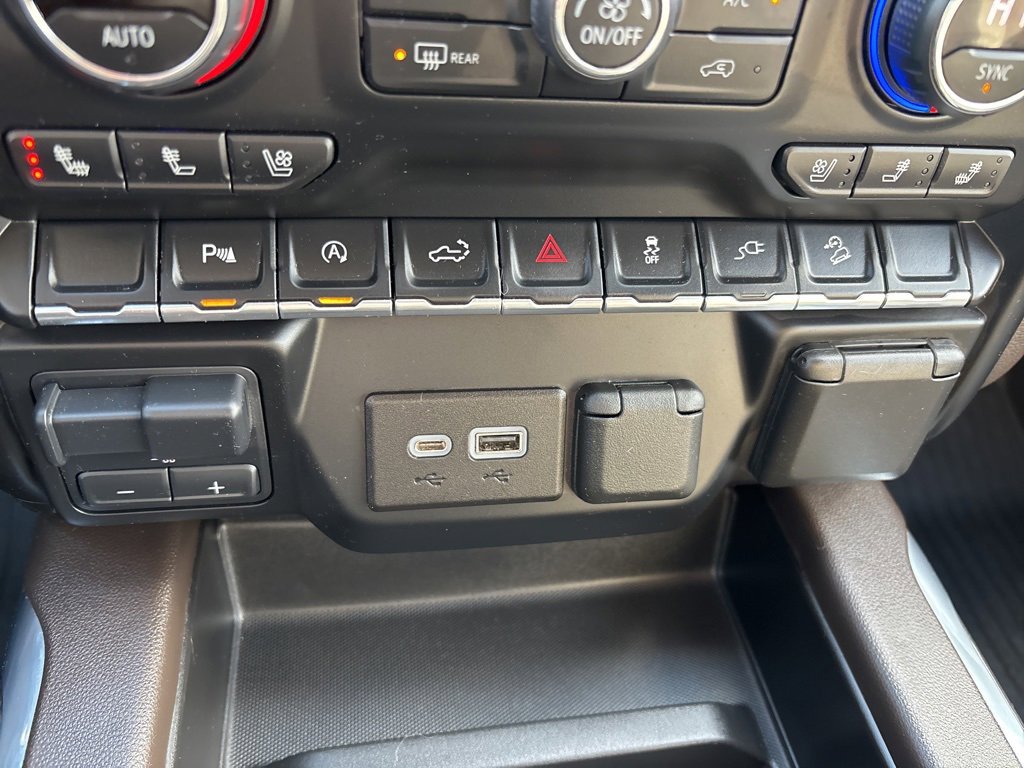 Certified 2021 Chevrolet Silverado 1500 LTZ image 33