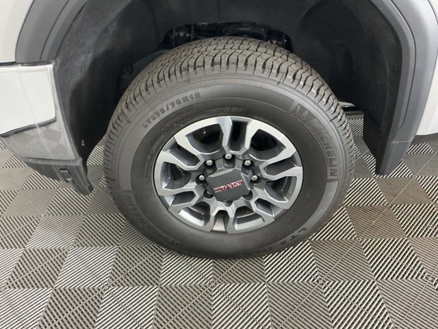 Used 2022 GMC Sierra 3500 SLE image 27