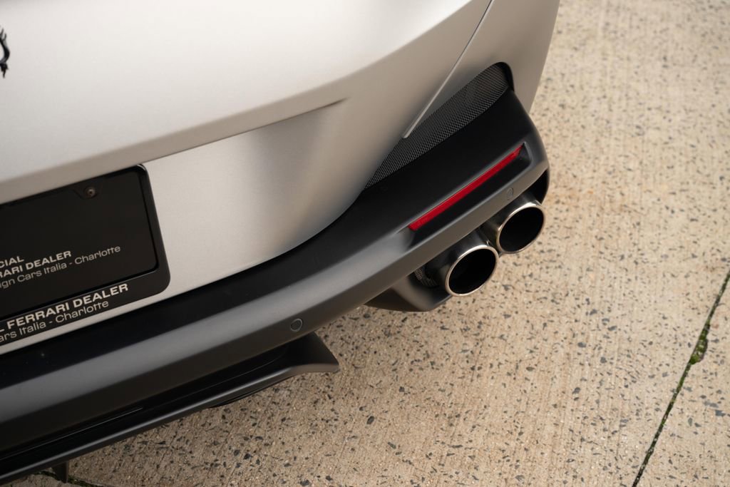 Certified 2019 Ferrari Portofino image 30
