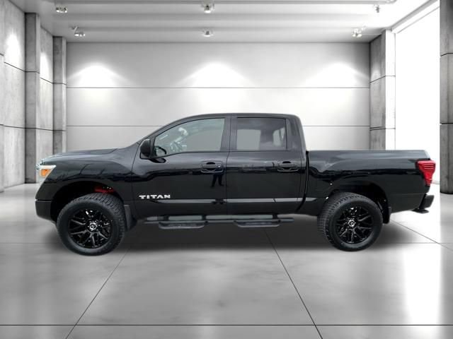 Used 2024 Nissan Titan SV w/ SV Convenience Package image 4