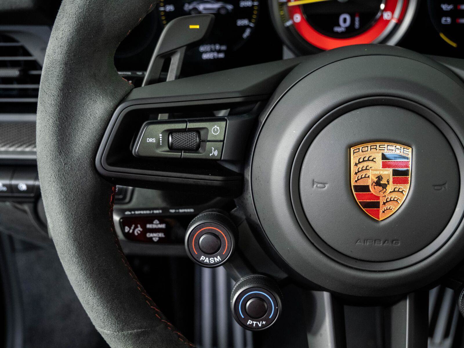 Certified 2025 Porsche 911 GT3 RS RWD image 10