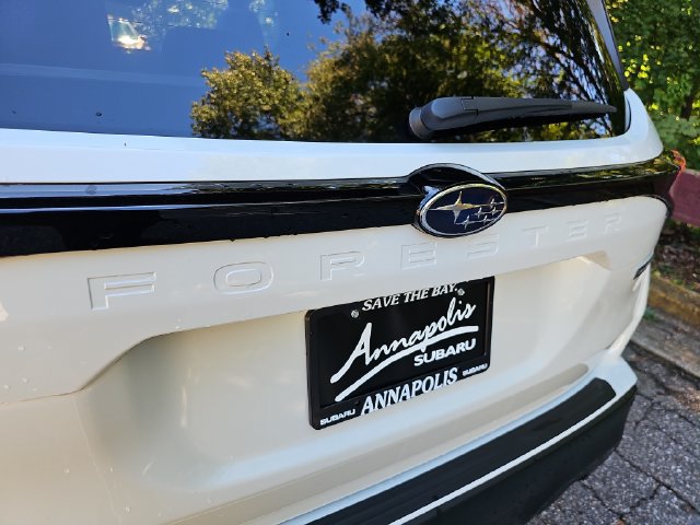 Used 2025 Subaru Forester Limited AWD/4WD image 29