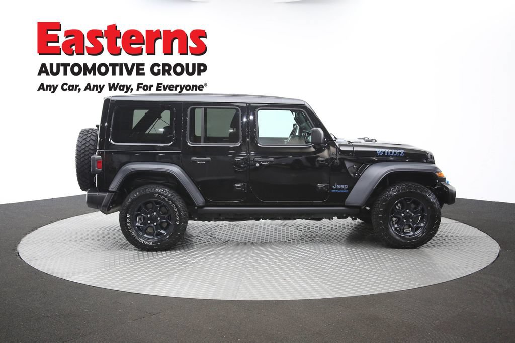 Used 2023 Jeep Wrangler Unlimited w/ Sun & Screen Package AWD/4WD image 45