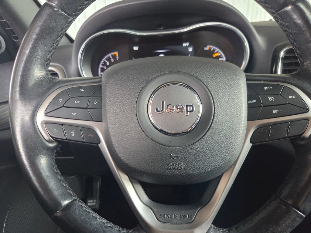 Certified 2020 Jeep Grand Cherokee Altitude AWD/4WD image 10