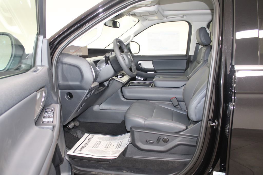 New 2025 Ford Expedition Max Active image 23