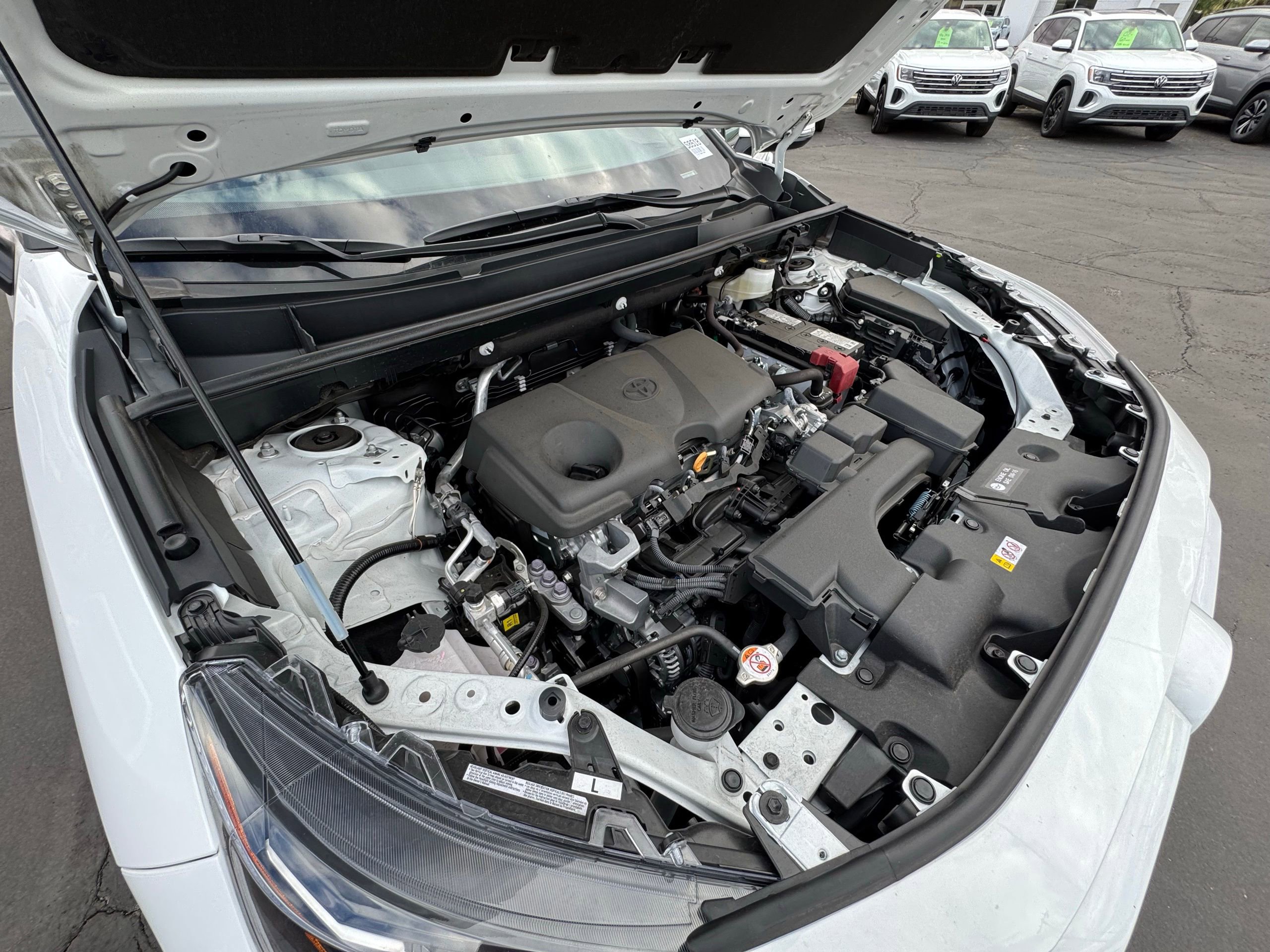 Used 2025 Toyota RAV4 LE FWD image 27