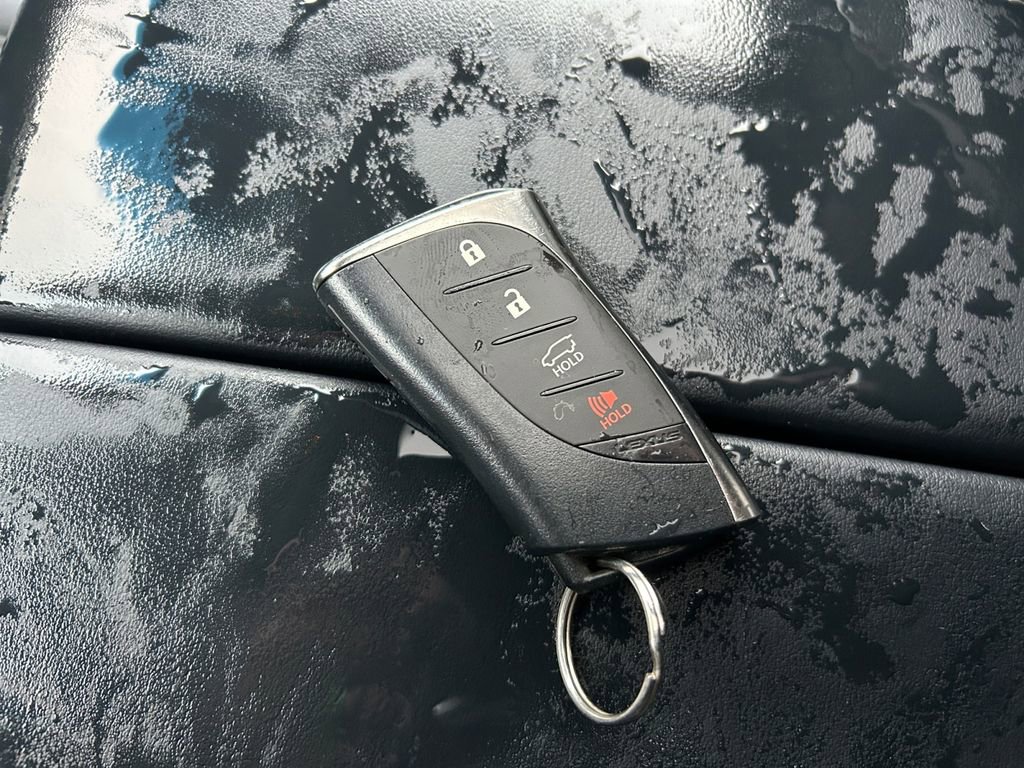 Used 2022 Lexus GX 460 Premium w/ Premium Package image 33