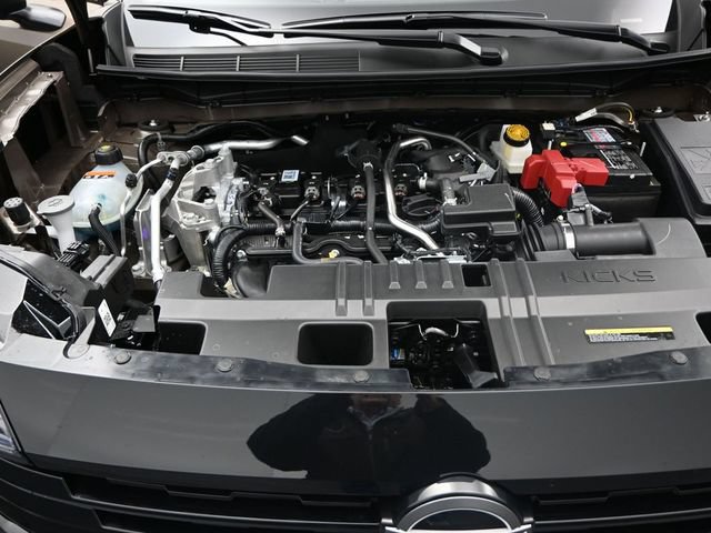 Certified 2025 Nissan Kicks S AWD/4WD image 35