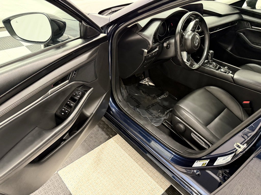 Used 2024 MAZDA MAZDA3 s image 25
