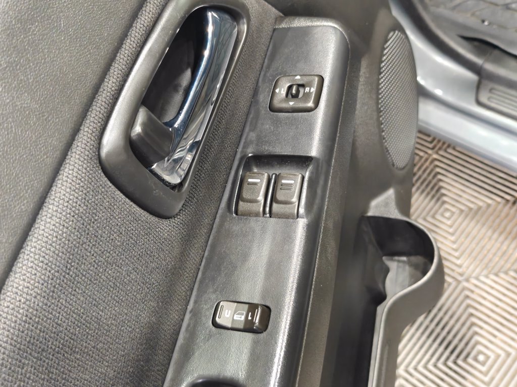 Used 2012 GMC Canyon SLE AWD/4WD image 36