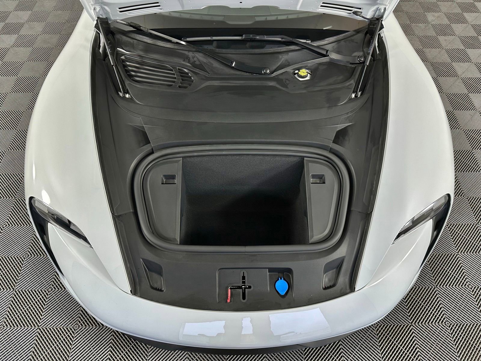 Used 2023 Porsche Taycan w/ Premium Package image 22