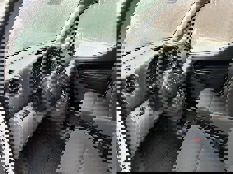 Used 2017 Nissan NV200 SV image 17