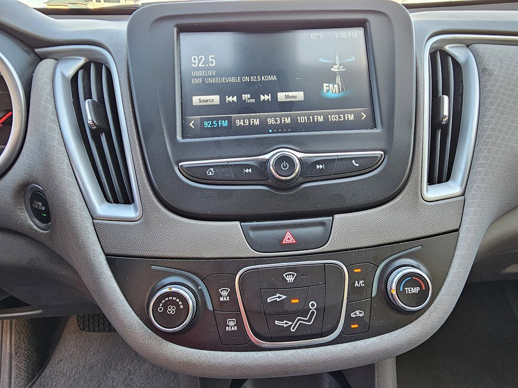 Used 2017 Chevrolet Malibu LS image 38