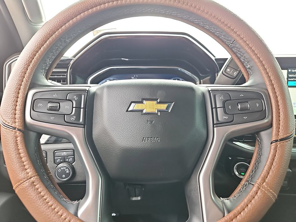 Used 2025 Chevrolet Silverado 1500 LT w/ All Star Edition Plus AWD/4WD image 19