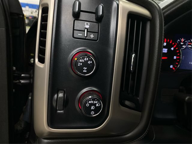 Used 2016 GMC Sierra 1500 Denali w/ Enhanced Driver Alert Package AWD/4WD image 23