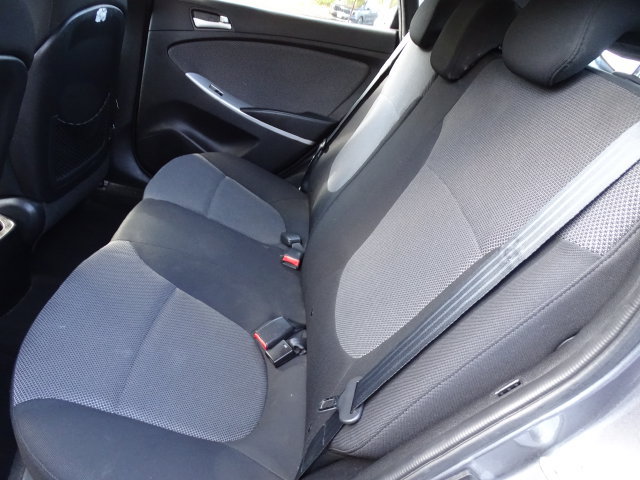 Used 2014 Hyundai Accent GS FWD image 4