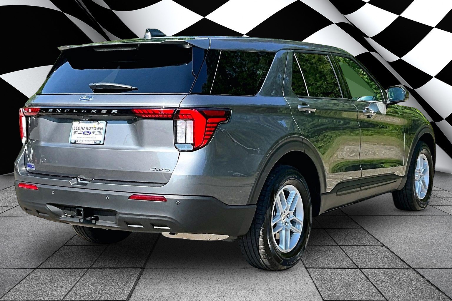 New 2026 Ford Explorer Active AWD/4WD image 15