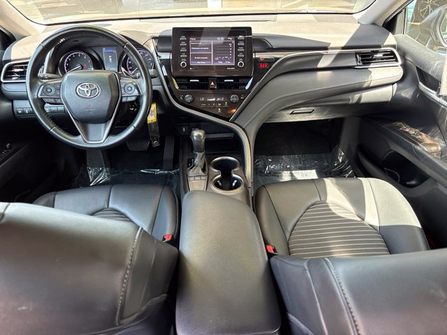 Used 2024 Toyota Camry SE FWD image 16