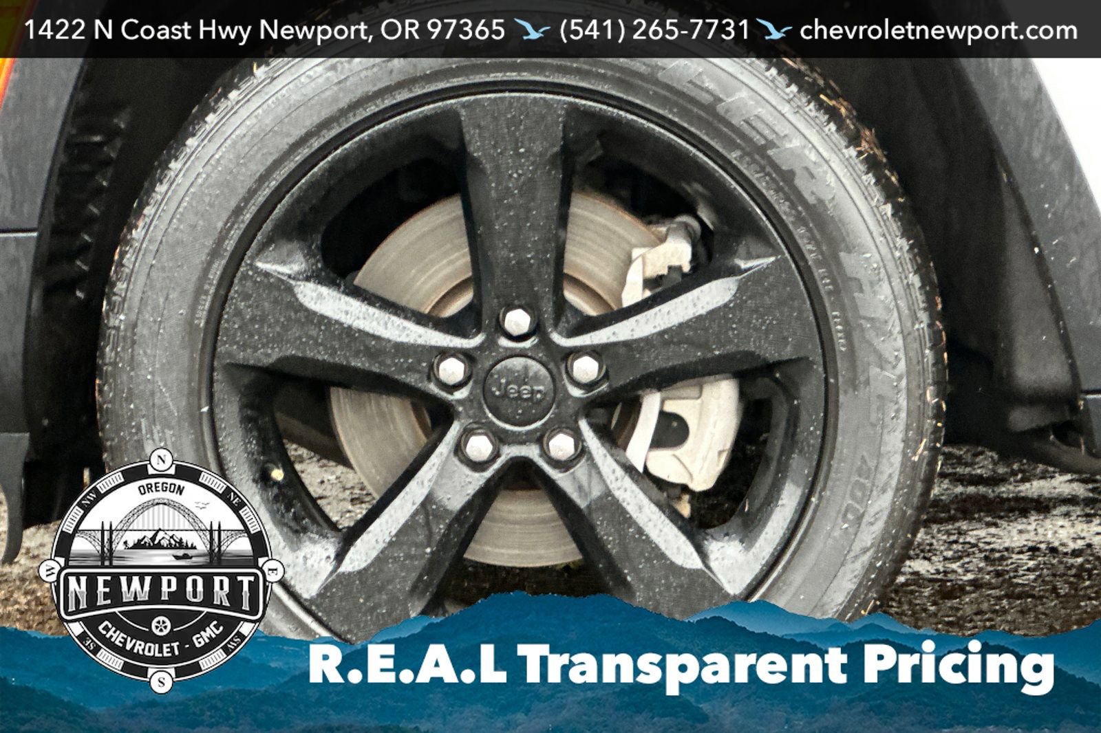 Used 2023 Jeep Grand Cherokee L Laredo image 26