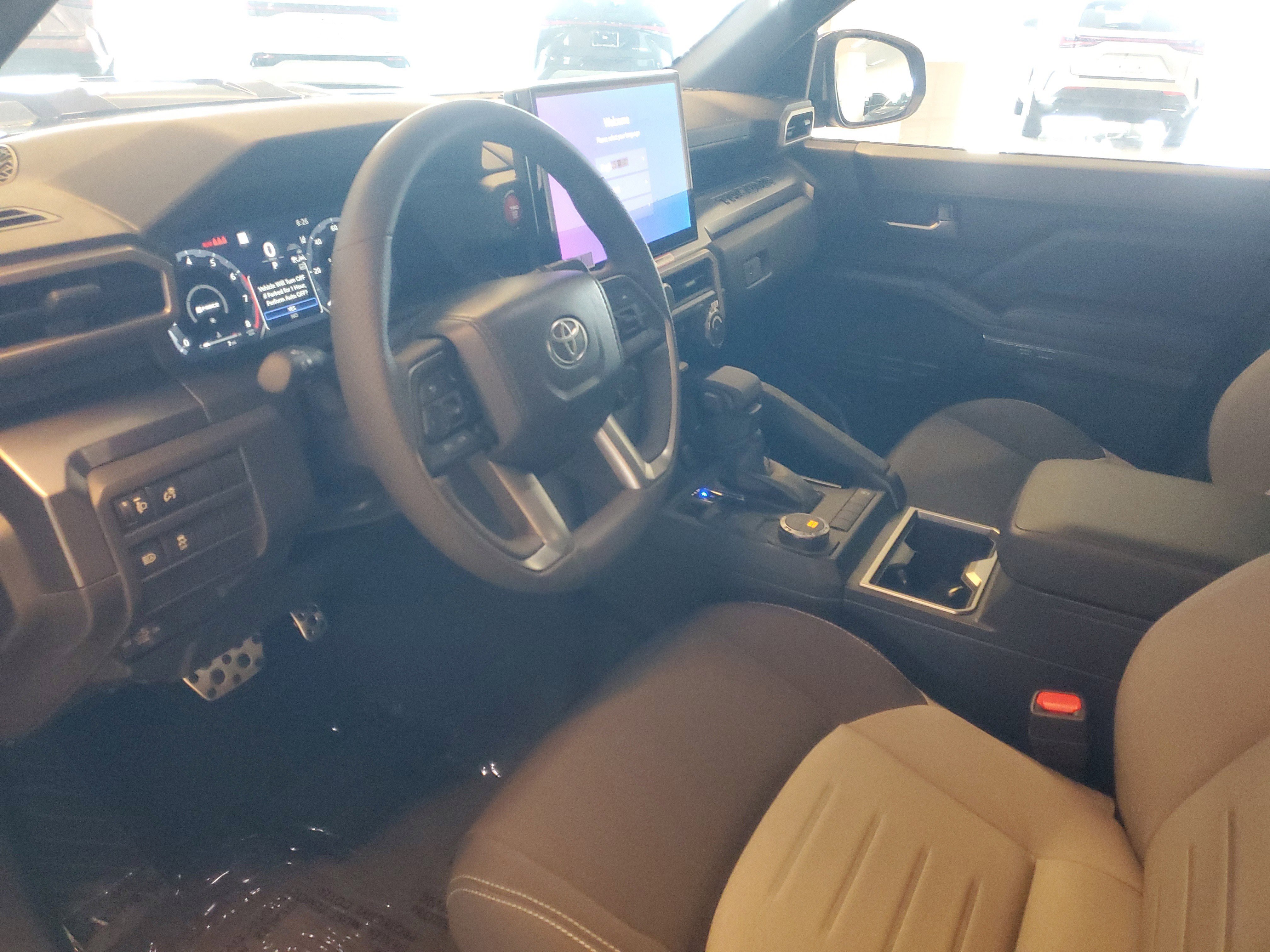 Used 2025 Toyota Tacoma TRD Sport image 18