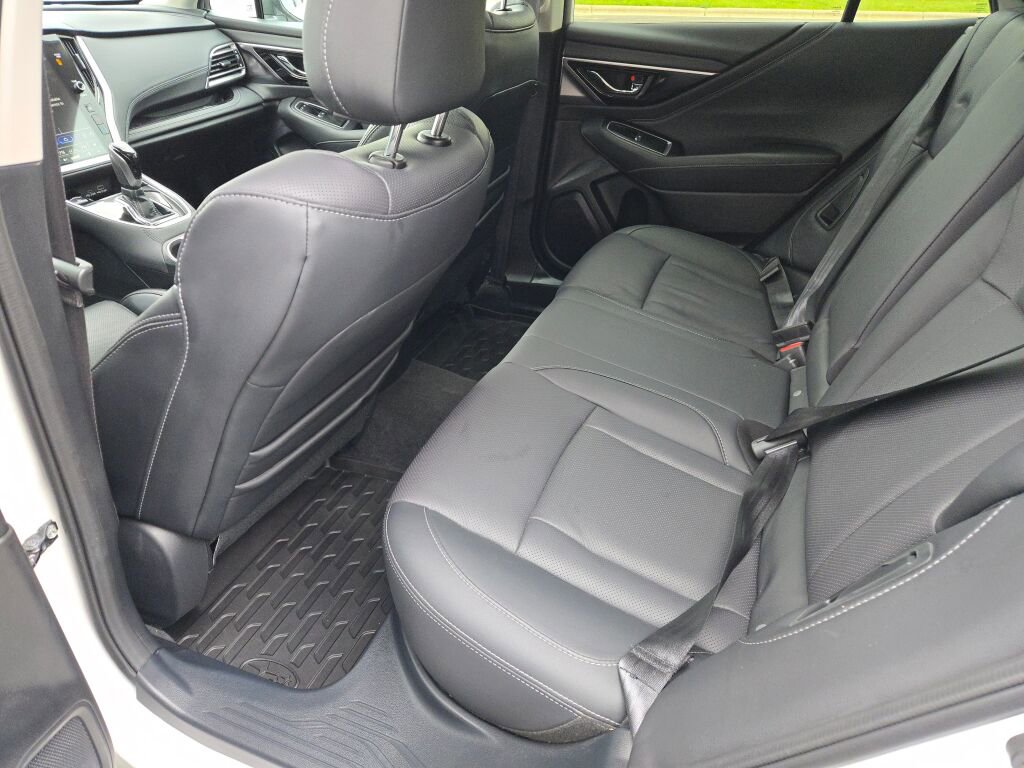 Used 2023 Subaru Outback Limited XT AWD/4WD image 17