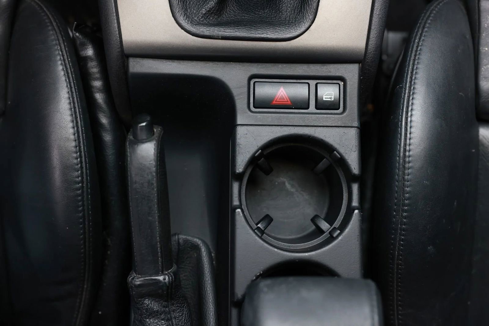 Used 2002 BMW M3 Coupe image 40