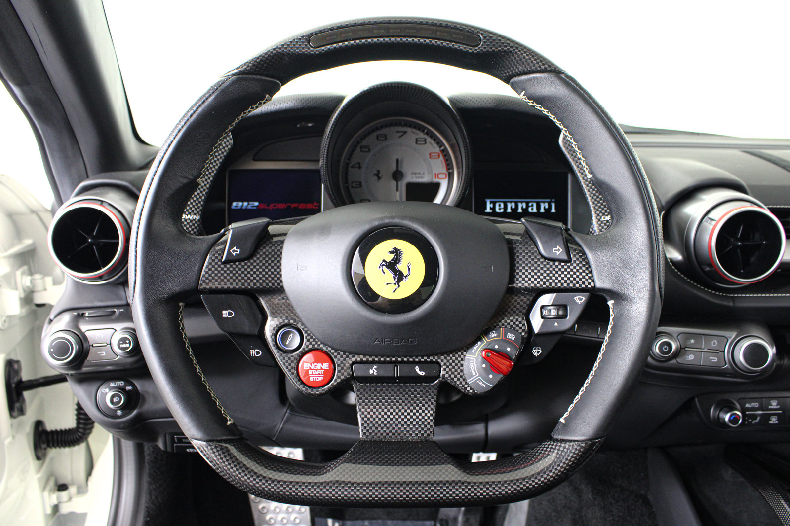 Used 2019 Ferrari 812 Superfast RWD image 44
