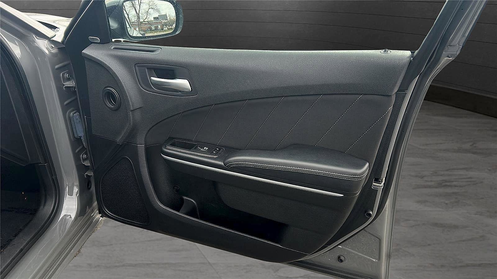 Used 2023 Dodge Charger SXT image 12