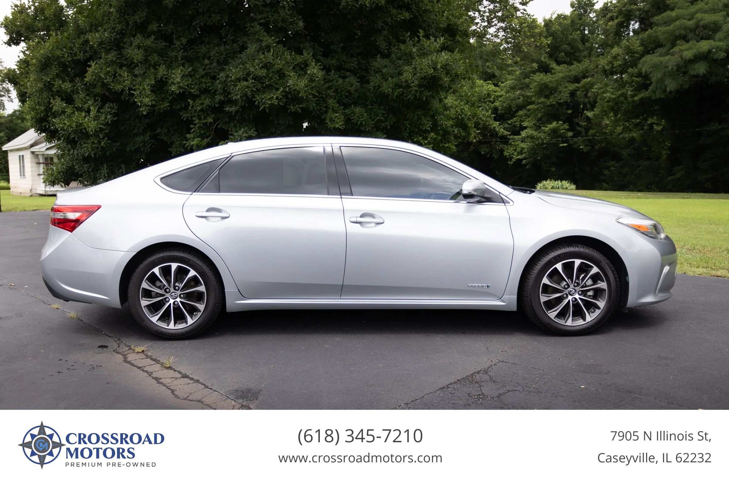 Used 2018 Toyota Avalon XLE Premium FWD image 7
