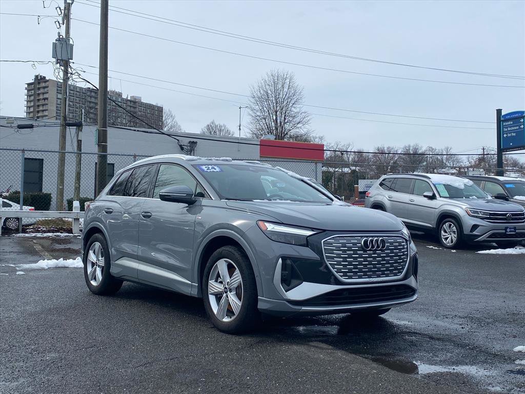 Used 2024 Audi Q4 e-tron Premium Plus w/ Premium Plus