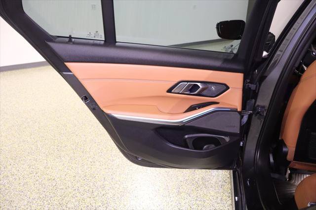Used 2021 BMW 330i Sedan w/ Premium Package RWD image 38