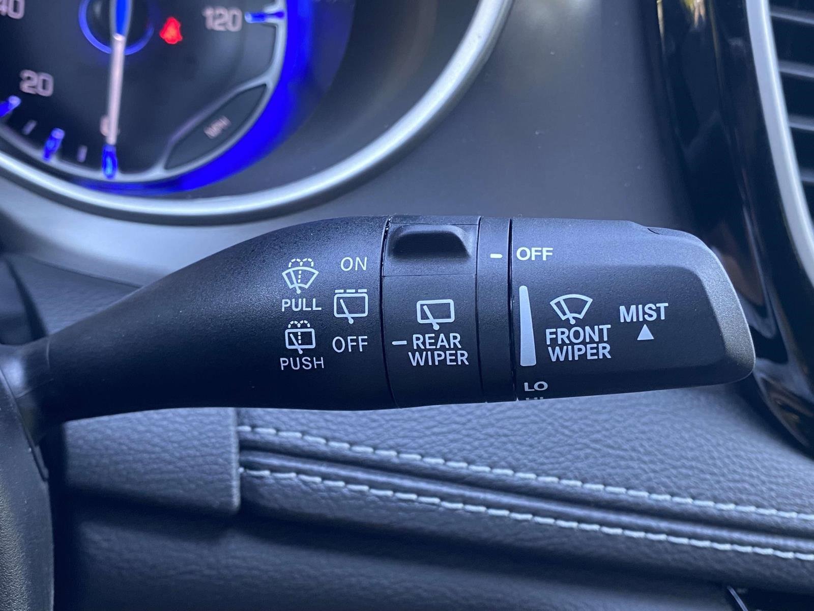 New 2026 Chrysler Pacifica Select image 24