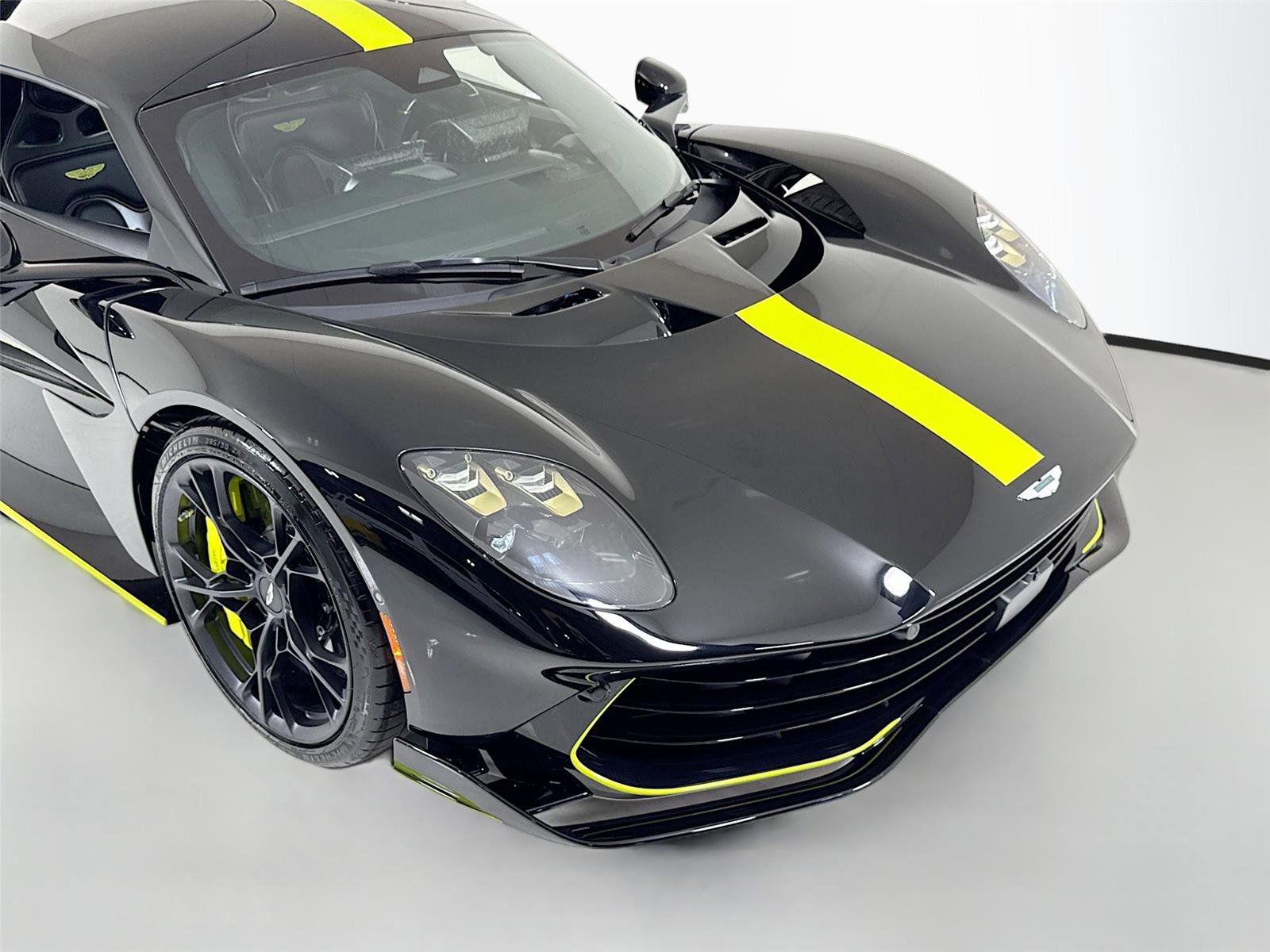 Used 2026 Aston Martin Valhalla AWD/4WD image 36
