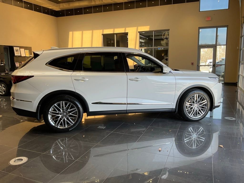Certified 2023 Acura MDX SH-AWD w/ Advance Package image 7
