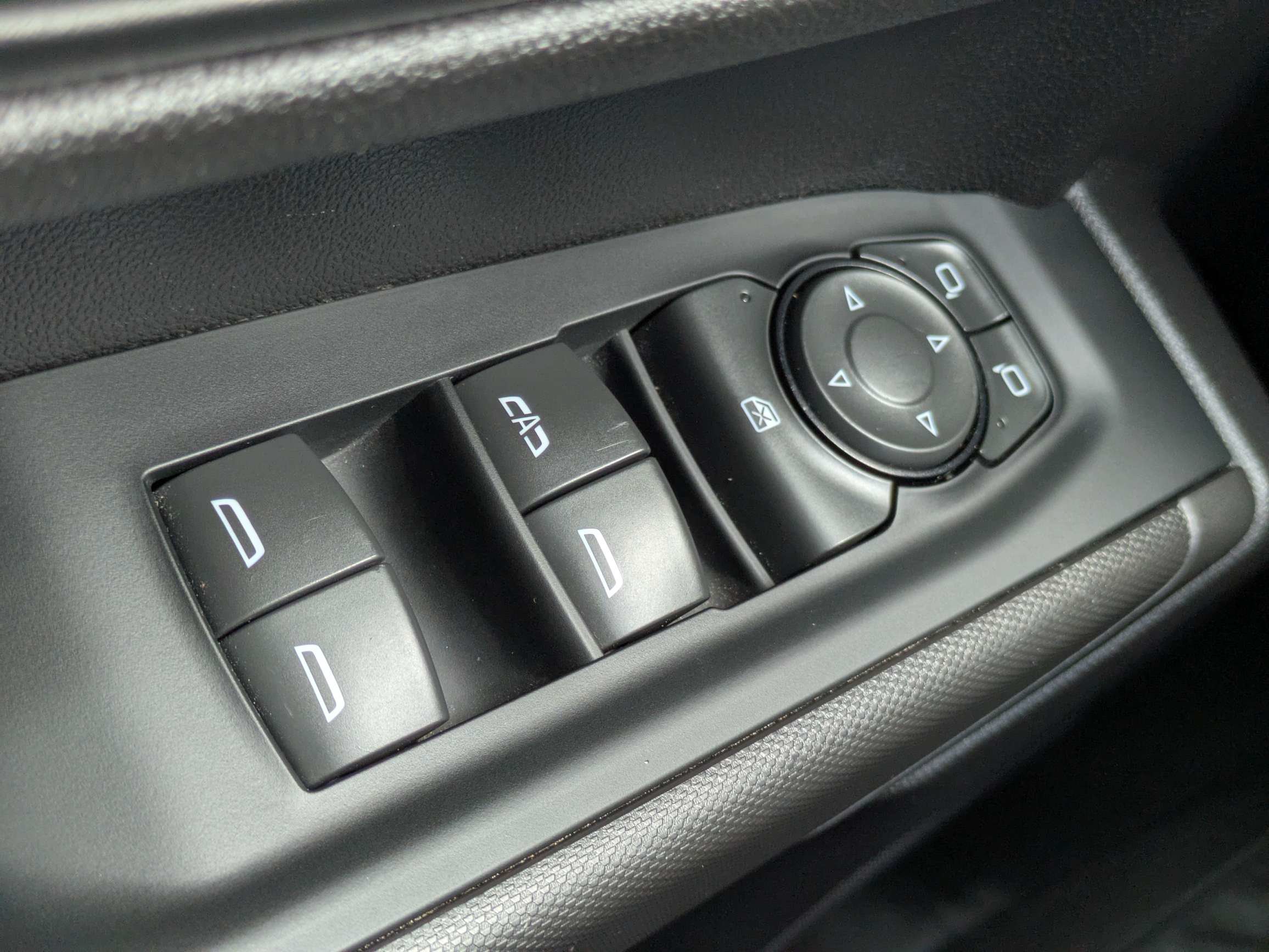 Used 2023 Chevrolet Silverado 1500 Custom w/ LPO, Dark Essentials Package AWD/4WD image 12