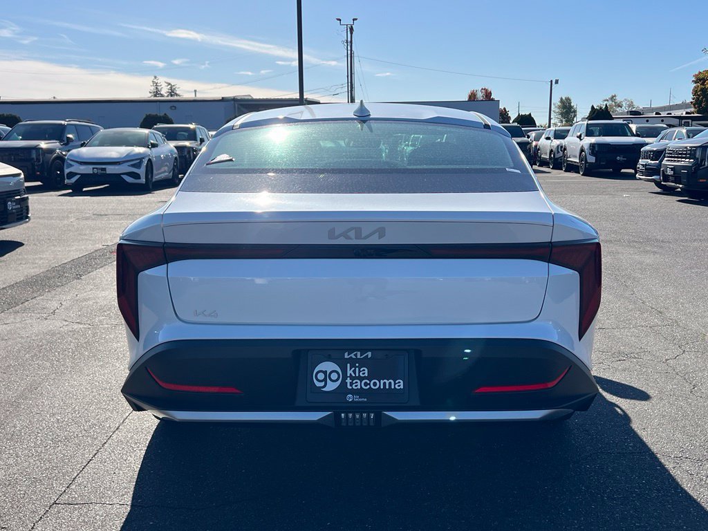 Certified 2025 Kia K4 FWD image 10