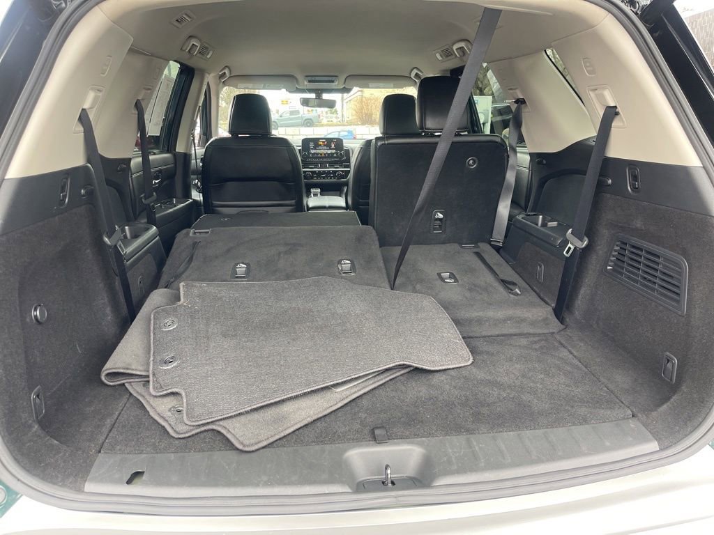 Certified 2024 Nissan Pathfinder SL image 21