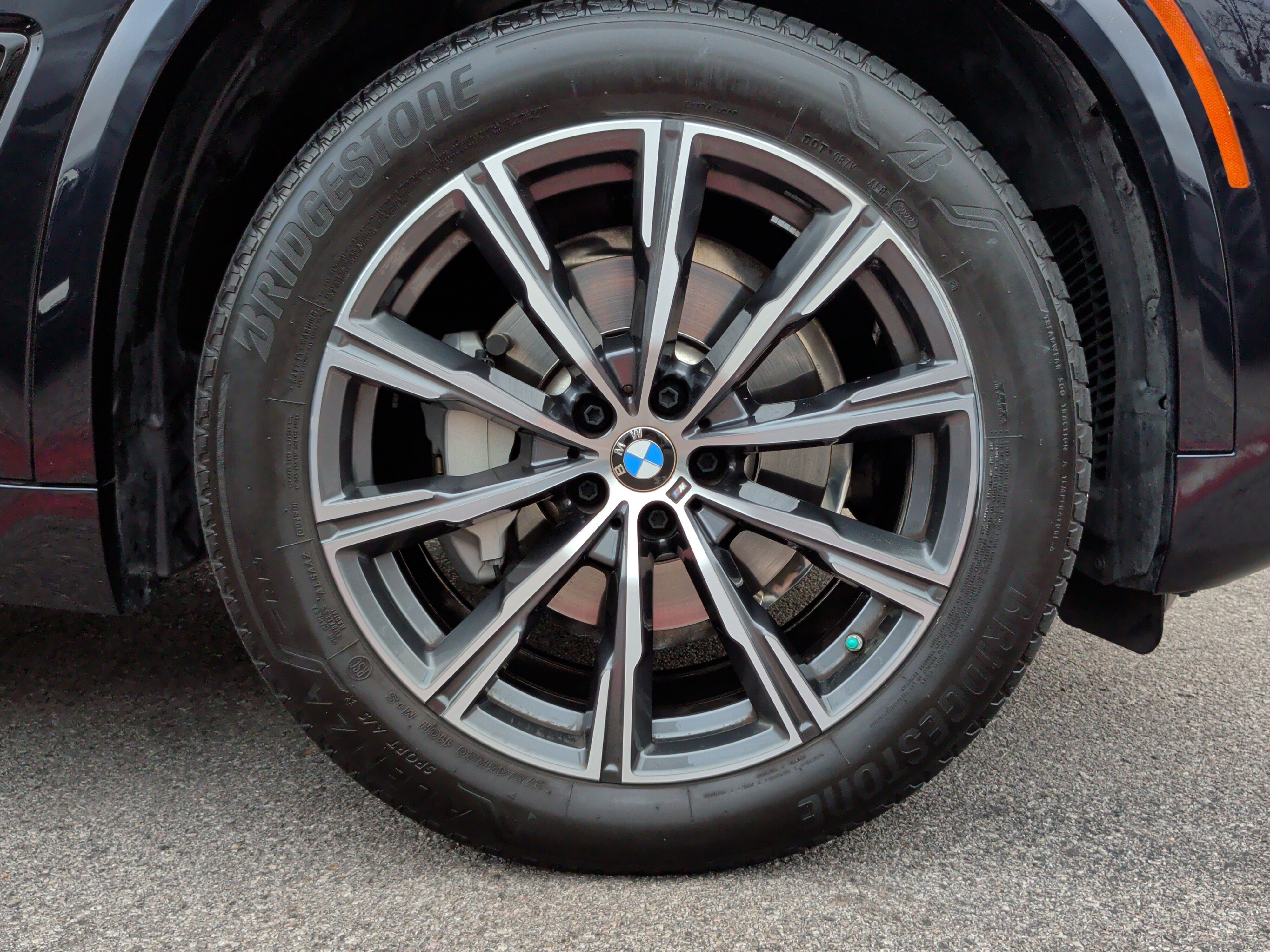 Certified 2023 BMW X5 xDrive40i w/ Executive Package image 14