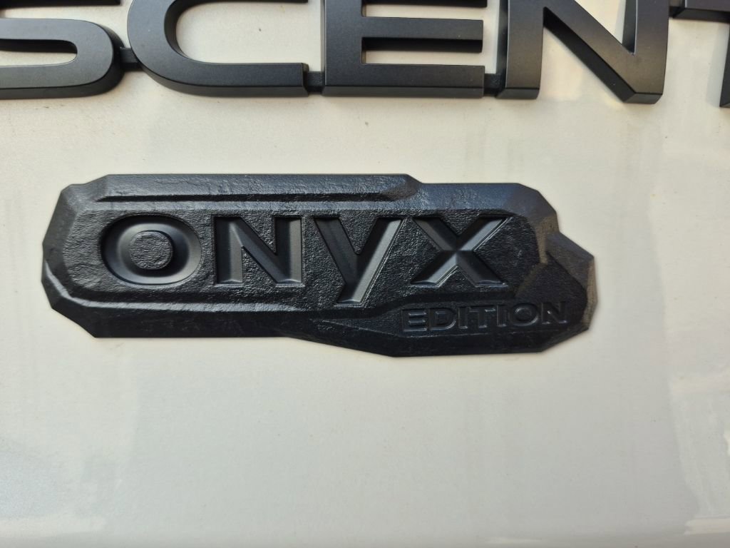 Used 2024 Subaru Ascent Onyx Edition image 11