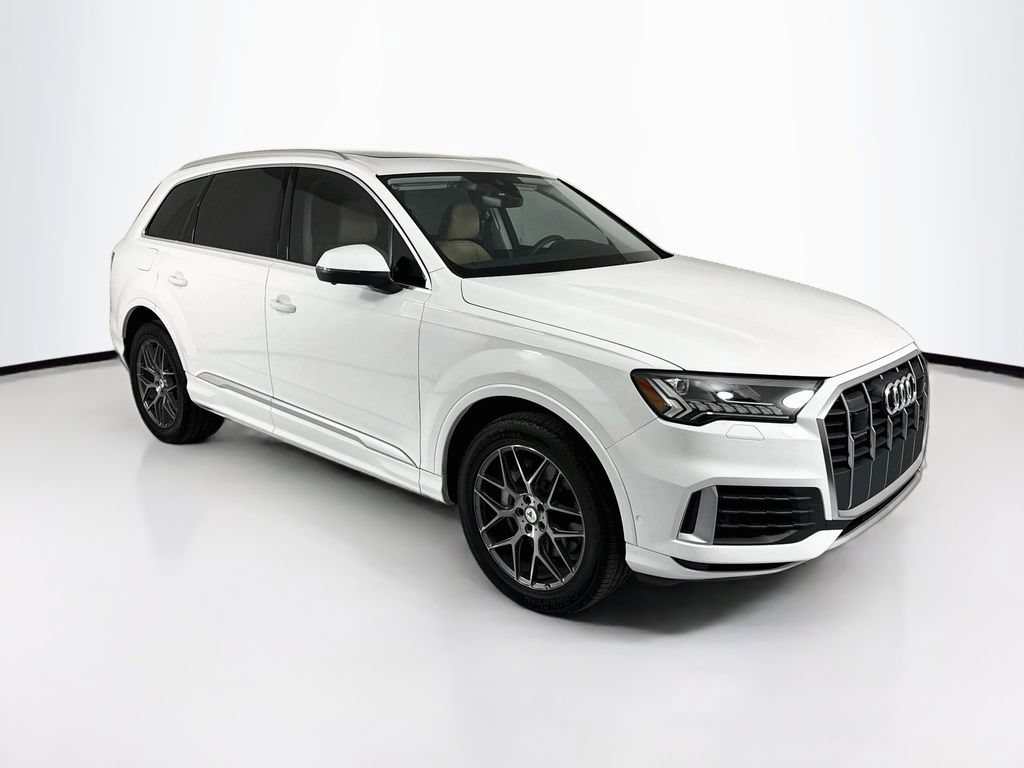 Used 2023 Audi Q7 3.0T Premium AWD/4WD image 3