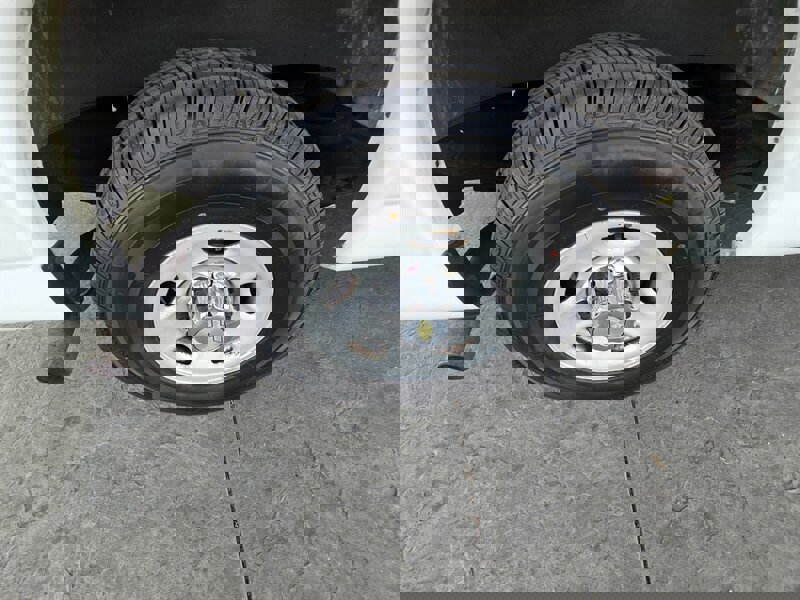 Used 2009 Chevrolet Express 3500 LS w/ LT Preferred Equipment Group image 22