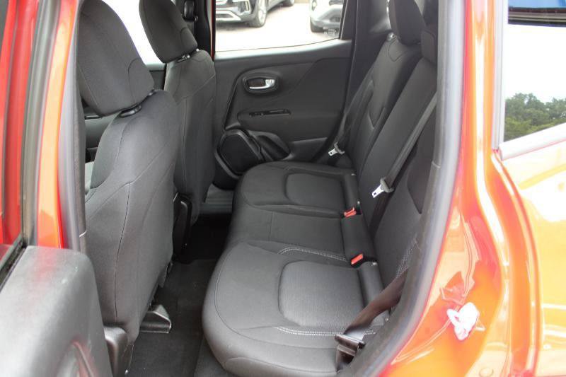 Used 2021 Jeep Renegade Sport FWD image 12