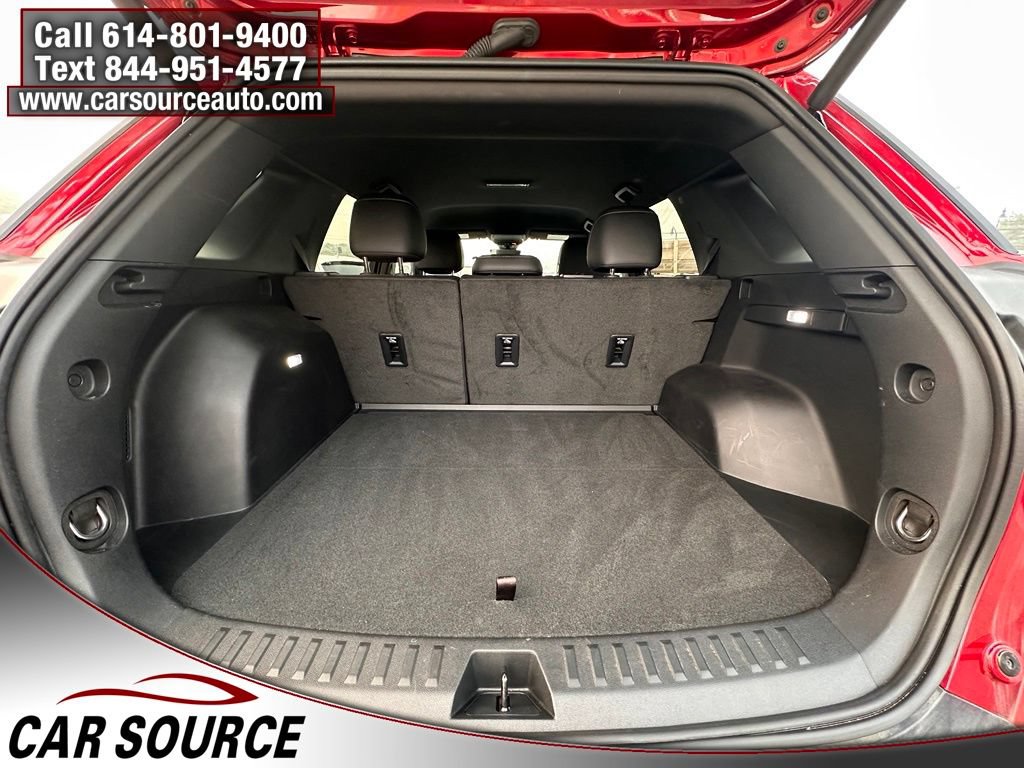 Used 2025 Chevrolet Equinox LT w/ Convenience Package II FWD image 24