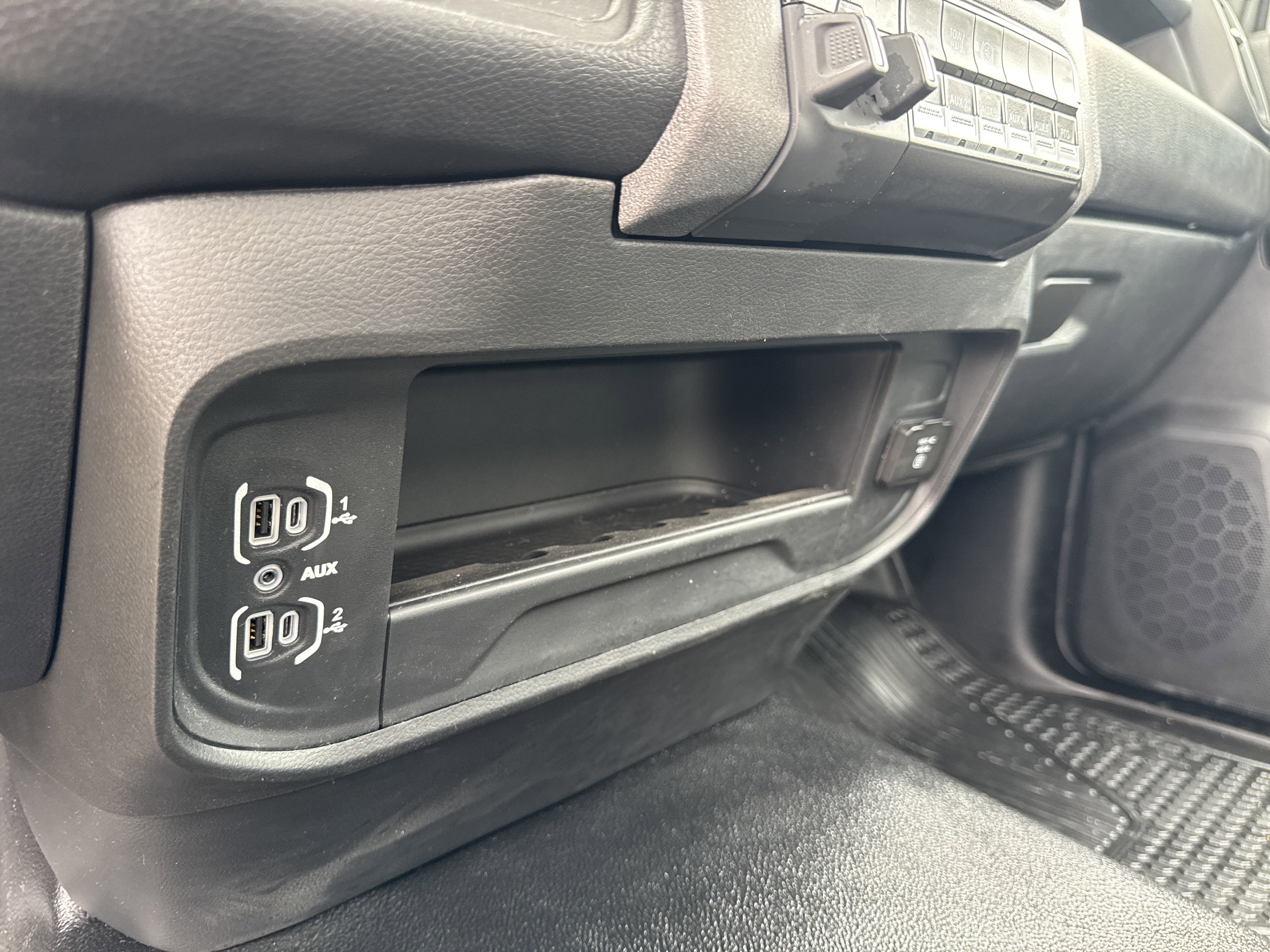 Used 2024 RAM 5500 Tradesman image 24