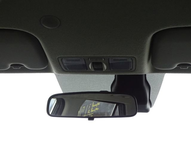 Used 2024 Hyundai Venue SEL image 23