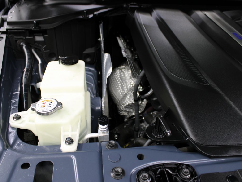 Used 2025 MAZDA CX-70 Plug-In Hybrid w/ Premium Pkg image 22